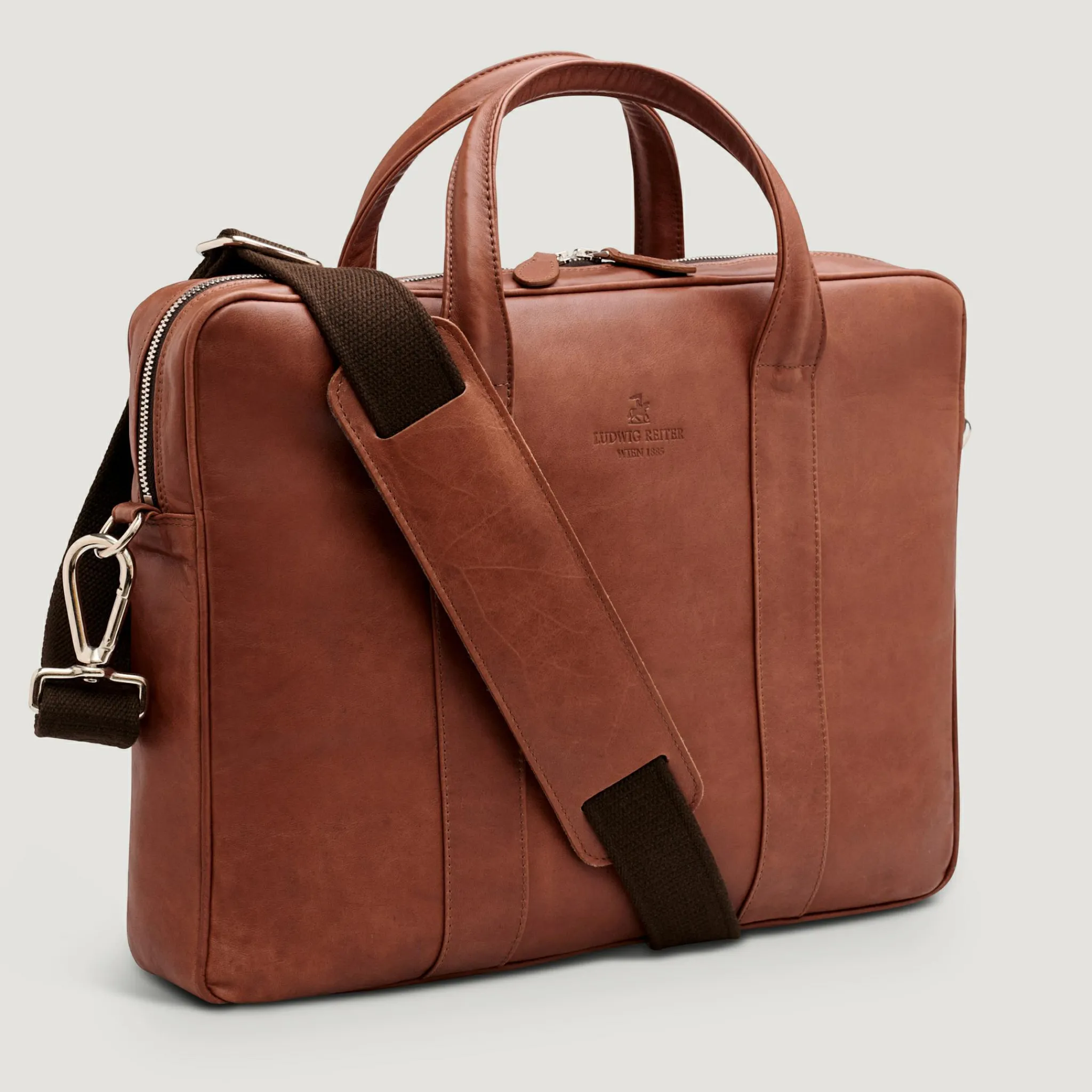 Reisetaschen | Business- & Laptoptaschen | Ludwig Reiter Navigator mit Trolleyriemen